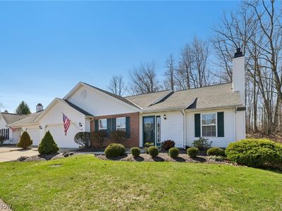 205 Bridgewater Ln, Chardon, OH, 44024