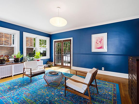 3rd image of 20 Klainecrest Ave