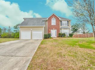 4167 Green Field Dr, Douglasville, GA 30135
