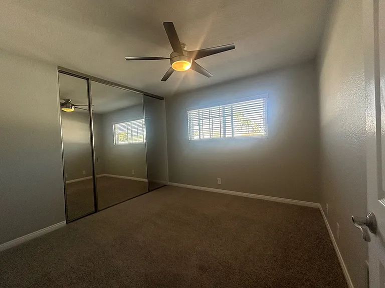 Twin Pines Apartments — Photo 39