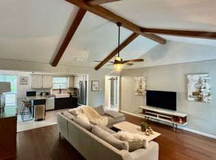 704 Clover Ln, Keller, TX 76248