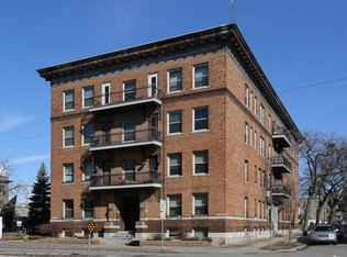 902 W Franklin Ave, Minneapolis, MN 55405
