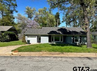 1305 S Azalea Dr, Tyler, TX 75701