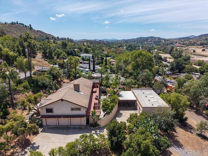 1st image of 26635 Crescendo Dr
