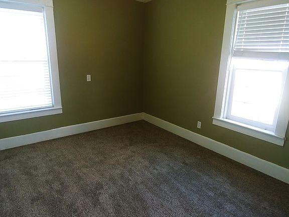 5th image of 508 E Harrison St #B