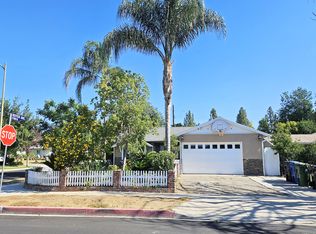 22957 Stagg St, West Hills, CA 91304