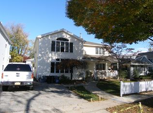 17 Jacques Ave, Staten Island, NY 10306