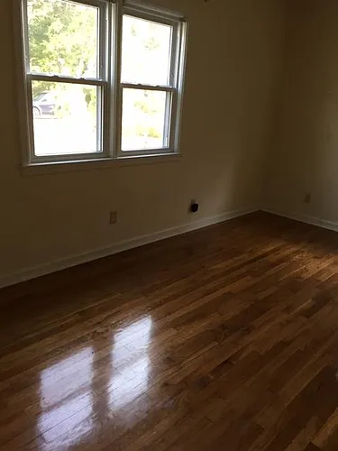 304 Jackson St Photo 1