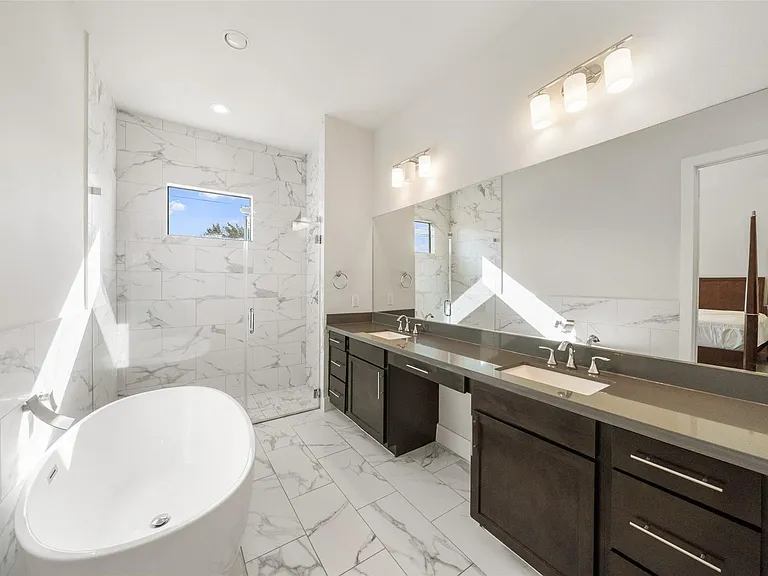 2616 Riverside Dr #M — Photo 22