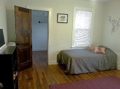 2nd image of 5500 Virginia Ave