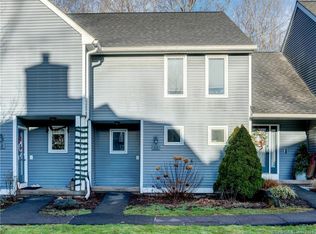 52 Rosemary Ln UNIT 52, Newington, CT 06111