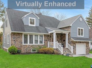 740 Washburn St, Teaneck, NJ 07666