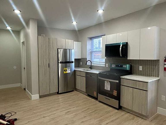 2nd image of 5608 Palisade Ave APT 1