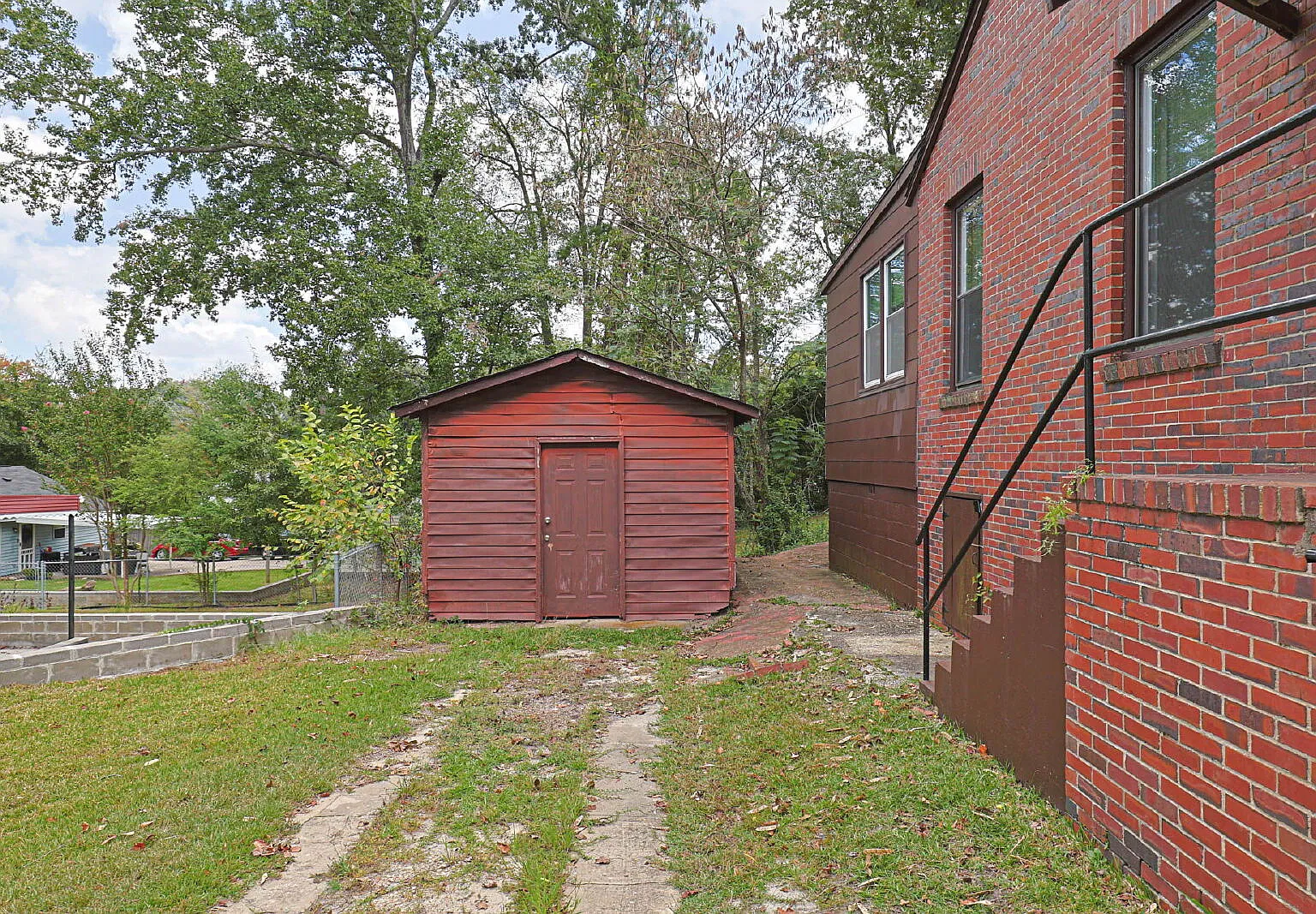 2 bed, 2.0 bath, 1600 sqft, $1,300 — Photo 4