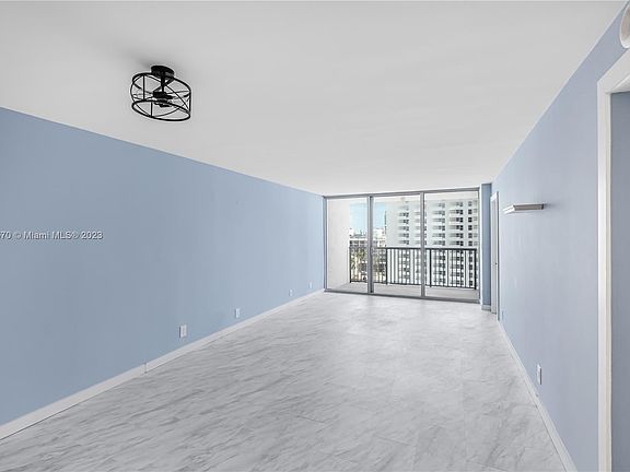 3rd image of 2655 Collins Ave APT 1103