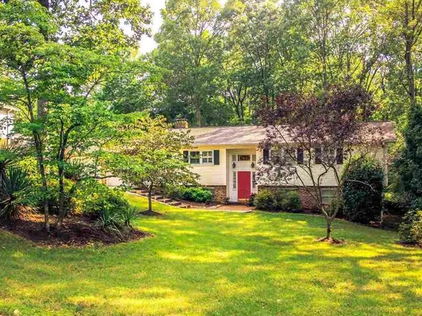 107 Edwards Mill Rd, Taylors, SC 29687