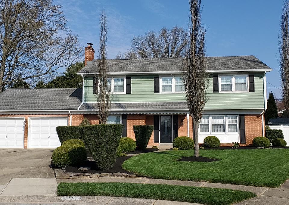 1st image of 11 Plover Ct