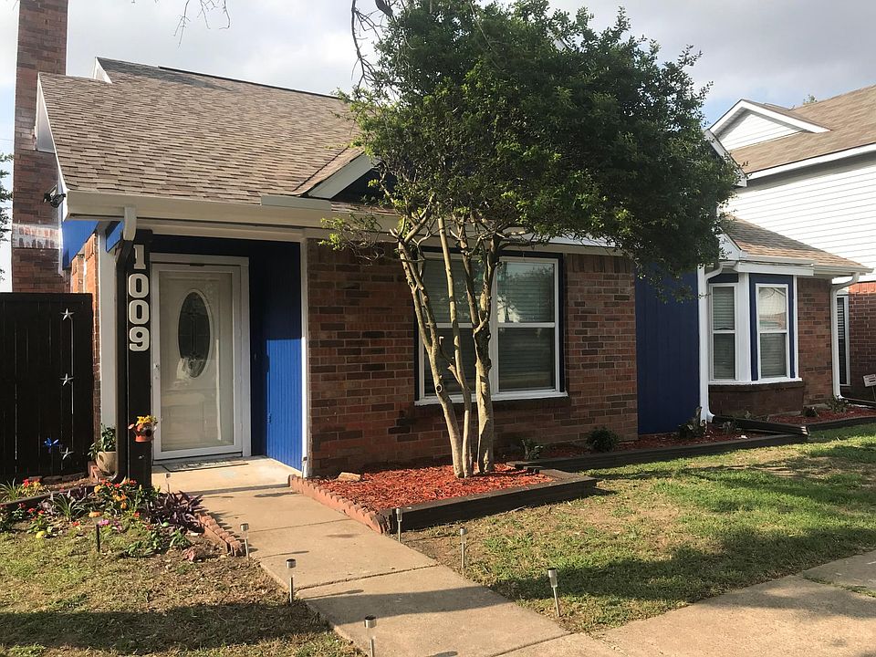 1st image of 1009 Wyland Dr
