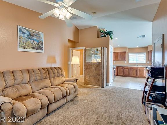 3rd image of 5413 Golden Barrel Ave