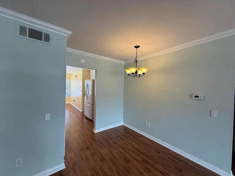 7208 Village 7 — Photo 4