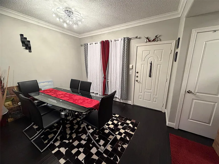 2299 Lone Star Dr #324 — Photo 8