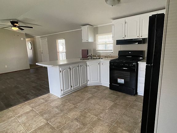 2nd image of 73 Ashley Cir #18