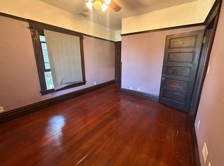 847 Linden Ave, Long Beach, CA 90813