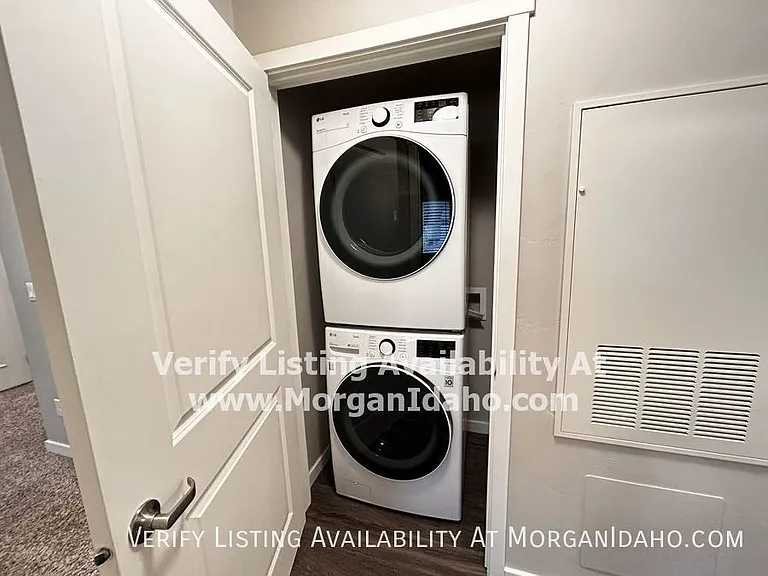 1025 S Elder St #204 — Photo 7
