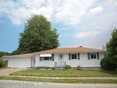 1st image of 2351 Ashland Ave