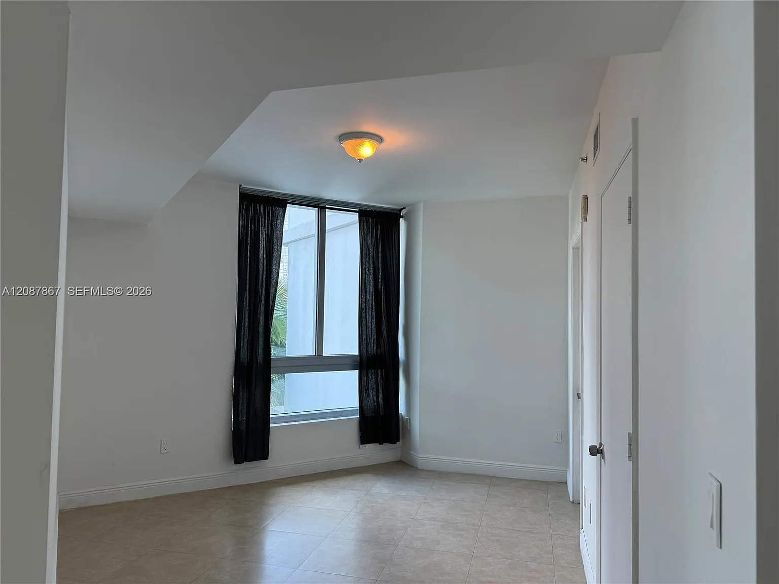 Wind Condo — Photo 4