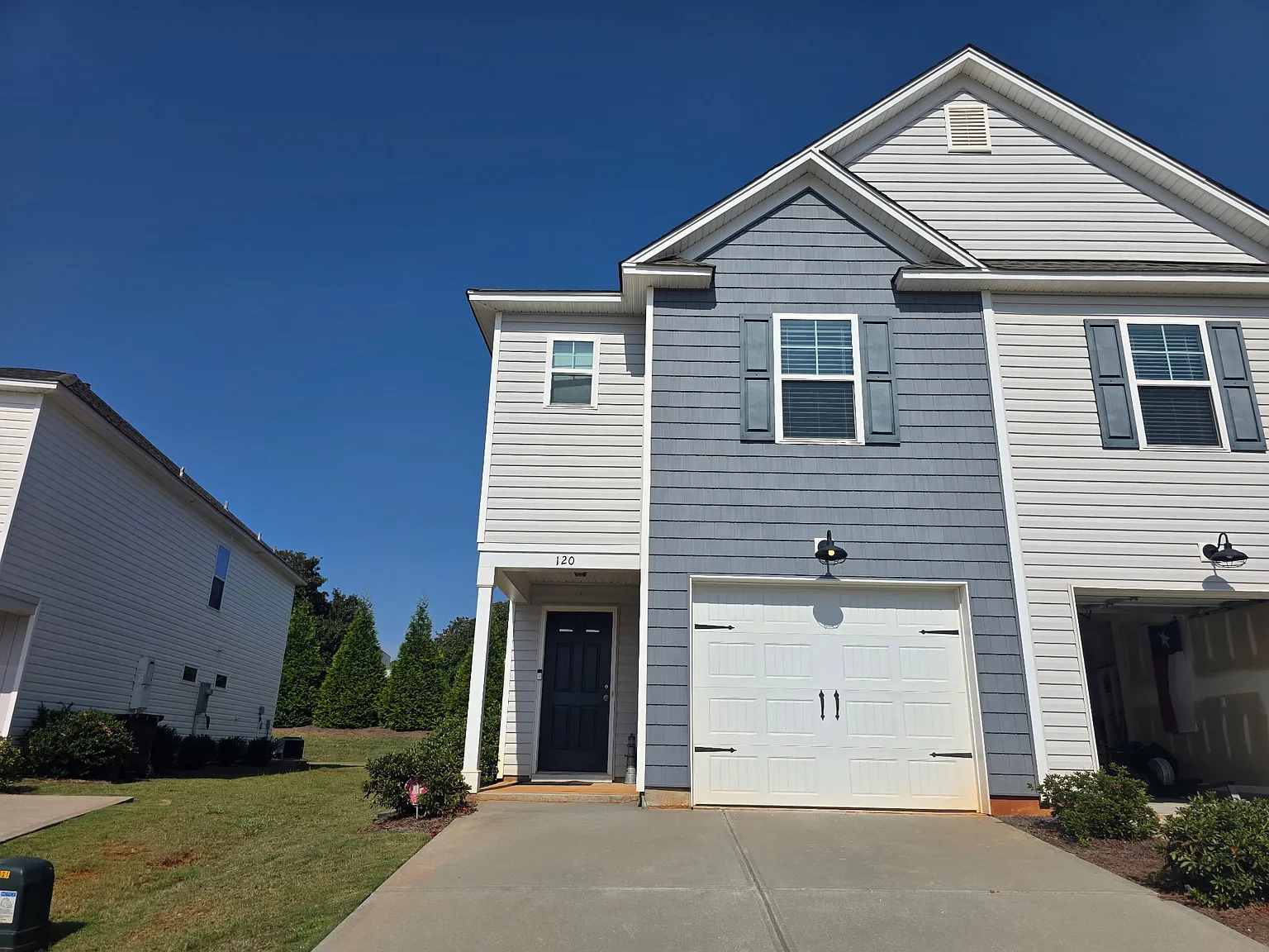 3 bed, 1487 sqft, $1,850 — Photo 2