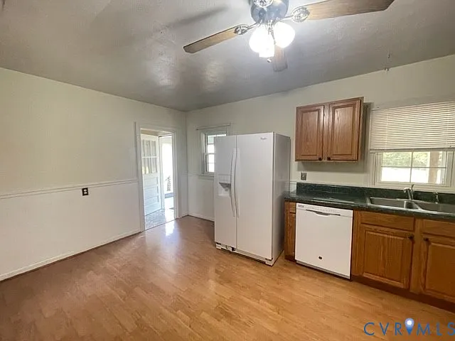 15352 Binns Rd — Photo 33