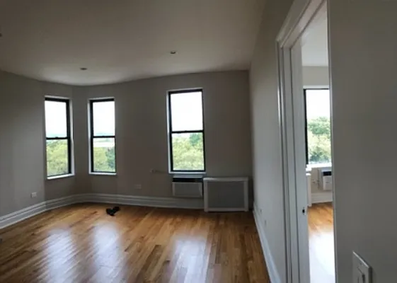 Rented by Spire Group | media 10