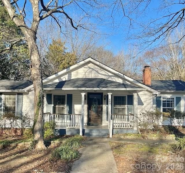 1st image of 609 Faith Dr SW