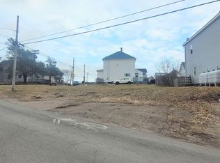 1 Park St, Amherst, NS B4H 2R2