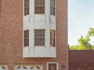 329 W Mount Pleasant Ave #F, Philadelphia, PA 19119