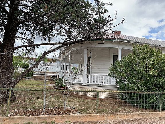 5th image of 500 E Vista St