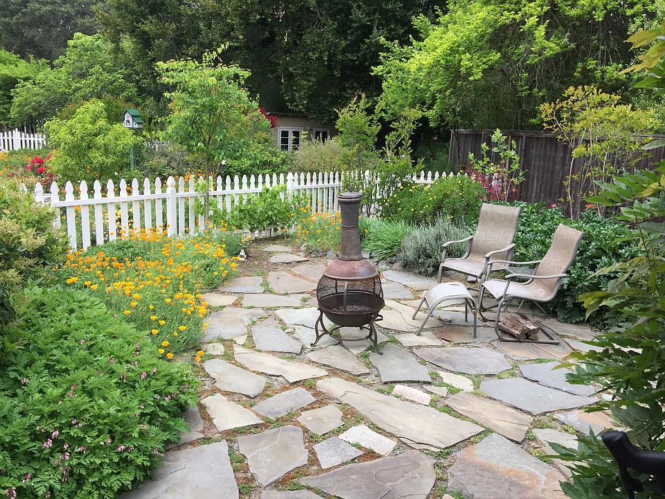 separate garden patio