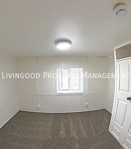 617 Manitou Ave #2 — Photo 8