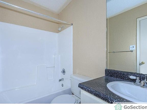 4th image of 121 Woodward St #210