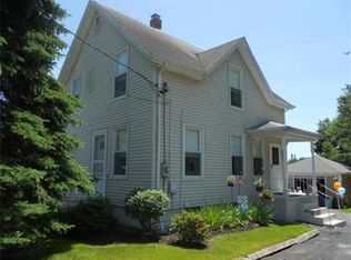 43 Baker Rd E, Taunton, MA 02780