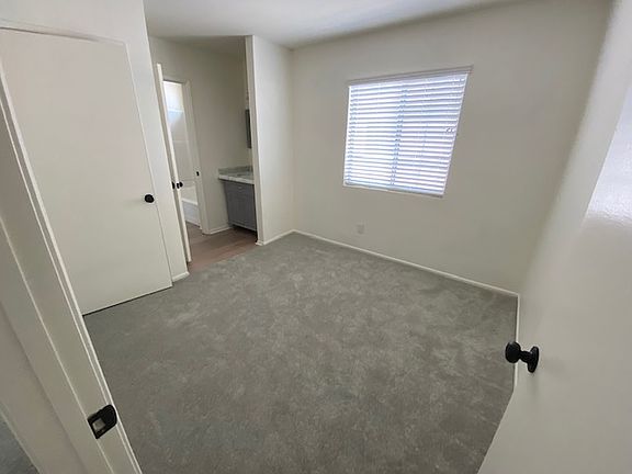 4th image of 801 N Garfield Ave APT 12