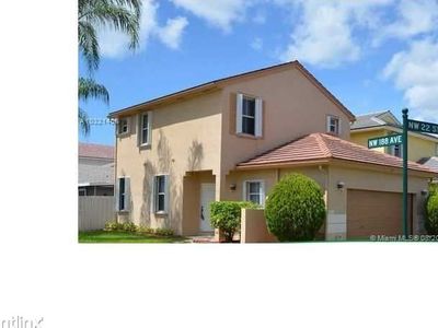 18830 NW 22nd St, Pembroke Pines, FL, 33029