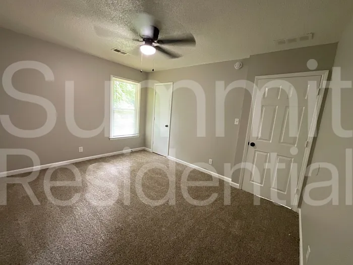 3018 Dale Ct #B — Photo 9