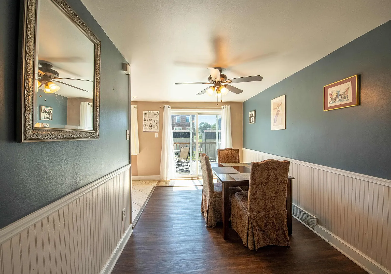 Yard, Deck, Game Room, Library in Delco — Photo 4