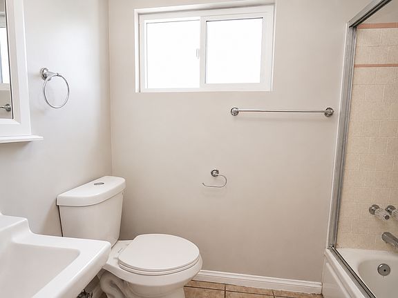 5th image of 766 S Dudley St #46