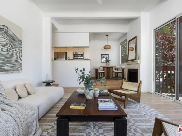 100 S Venice Blvd APT 3, Venice, CA 90291