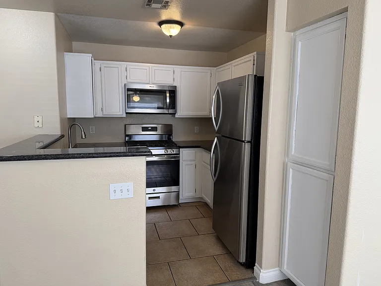 350 S Durango Dr #120-1-1 — Photo 12