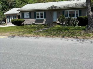 12 3rd St, Hudson, NH 03051