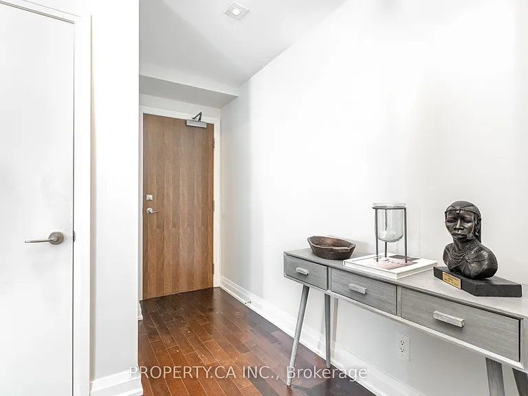 80 John St #1701 — Photo 2
